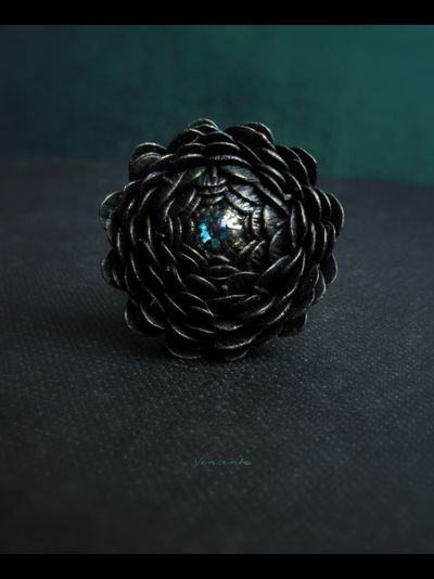 Кольцо-цветок в готическом стиле &quot;Око Ворона&quot;, по мотивам сериала &quot;Рейвенсвуд&quot;