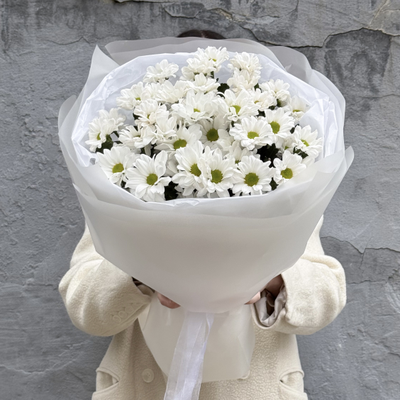 Букетик из 7  хризантем