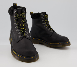 Dr. Martens 1460 Collar Snowplow