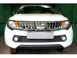 Защита радиатора Mitsubishi L200 V 2015-2019 black PREMIUM