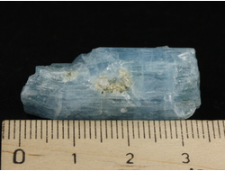 Берилл голубой (Аквамарин), кристалл, Россия, Забайкалье (34*14*11 мм, 8,8 г) №37867