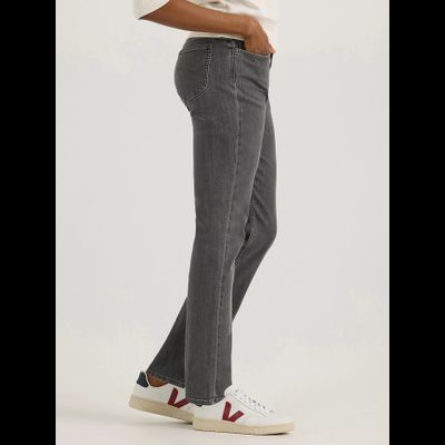 Джинсы Lee® Women's Legendary Regular Straight Jean