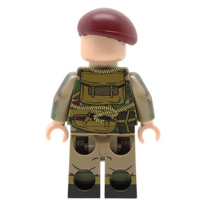 WW2 BRITISH AIRBORNE PARATROOPER