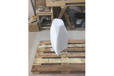 Внимательно посмотри с каждой стороны, что же еще подкорректировать?...