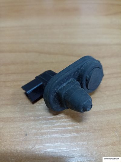 Концевик двери Nissan