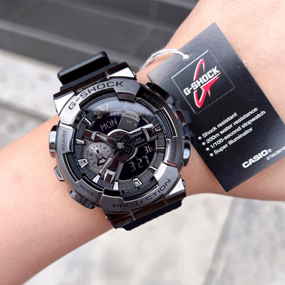 Часы Casio G-Shock GM-110BB-1A