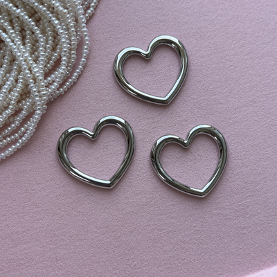 Коннектор сердце 29х32мм