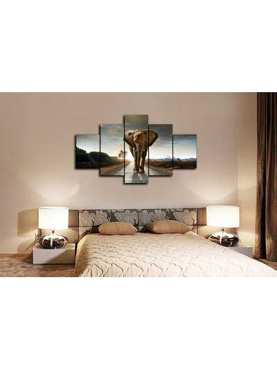 Модульная картина "Слон на тропе"