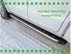 Пороги алюминиевые с пластиковой накладкой (карбон серебро) 1920 мм