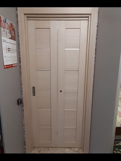 ДВЕРЬ-КНИЖКА(СИММЕТРИЧНАЯ). OPTIMA PORTE/ TURIN (ТУРИН) 506 БЕЛЕНЫЙ ДУБ/ СТЕКЛО САТИН СВЕТЛОЕ