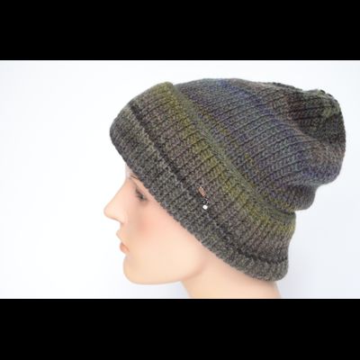 Зеленая вязаная шапка с отворотом Vizio Италия 110 CRY фото