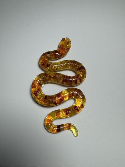 Магнит змея