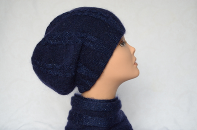 женский вязаный синий берет Vizio
