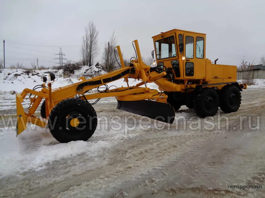 Автогрейдер ДЗ-122 после полного капремонта