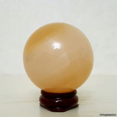 Мраморный оникс (кальцит), шар. Иран. Около 49мм.