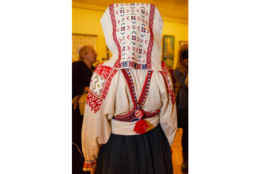 Костюмы Южной Балтики, детали костюма замужней ижорки