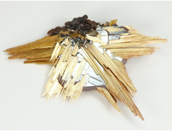 Редкость! Рутил свободного роста, сростки "звезды" золотистых игольчатых кристаллов на кристаллах гематита, Бразилия (35*21*6 мм, 2,6 г) №37920