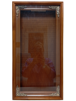 Киот деревянный с гладкой  рамой и декоративными уголками для мерной иконы размера 25х55см