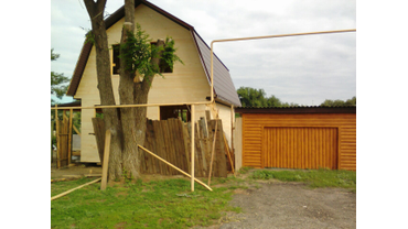 Полностью готовый дом с внешней отделкой(без окон)