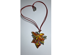 Подвеска с янтарем