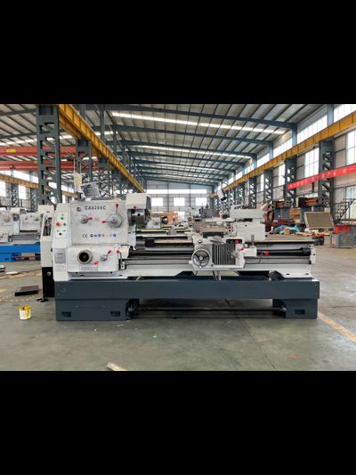 Универсальный токарный станок CA6266