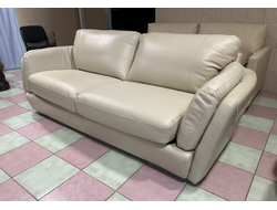 Новый!!! Итальянский кожаный диван-кровать. 100% натуральная кожа premium класса со всех сторон.