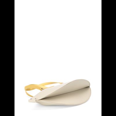 CARAMBY 3046 Молочный