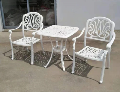 Литой кофейный комплект MILAN белый