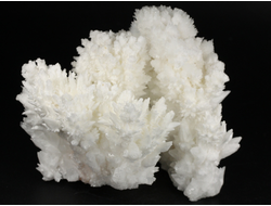 Арагонит белый, коллекционный образец, Мексика (94*82*63 мм, 336 г) №37731