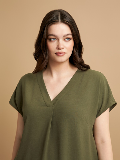 Женский топ с коротким рукавом