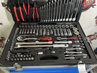 Универсальные наборы - Набор инструментов 1/4