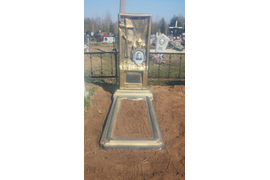 Литой памятник с напылением, литая гробничка с напылением, фото металлокерамика