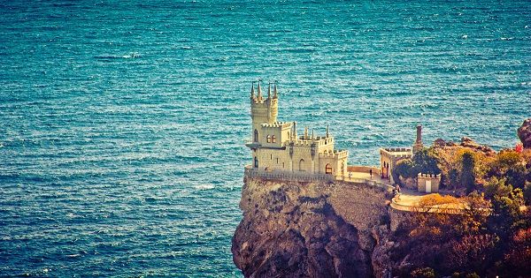 Ласточкино гнездо в поселке Гаспра