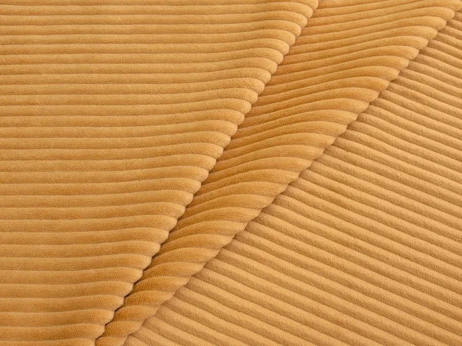 (АРБ) Велюр "Килум" (Cilium)-UMBER.

Состав: полиэстер (PES) 100%.
Плотность: 320 г/кв.м.
Устойчивость к истиранию >100 000 циклов.
Ширина: 140 см.
Производитель: Китай.

Внимание! Цвет материала может быть искажен настройками монитора.