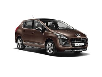 Автомобильные чехлы Peugeot 3008 (простая комплектация)