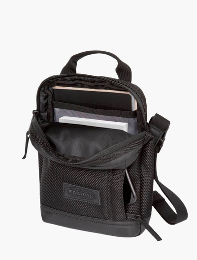 Сумка Eastpak The One CNNCT Coat