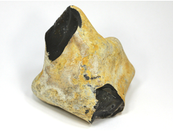 Кремень черный в светлой природной корочке, необработанный "дикий" образец, Россия (68*68*63 мм, 322 г) №21531