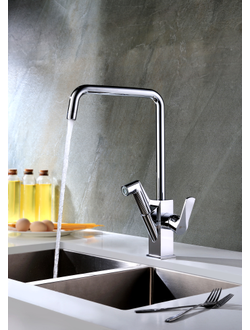 Смеситель для кухни с поворотным изливом и вытяжной лейкой Lemark SOUL LM6003C