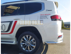 Защита заднего бампера угловая d76 для Toyota Land Cruiser 300 (Юбилейная) 2021-