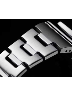 Часы Casio G-Shock GM-2110D-3A1