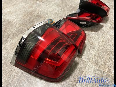 Cтопы Toyota Land Cruiser 200 07-15 в стиле 21 года LED (красные с темным низом)