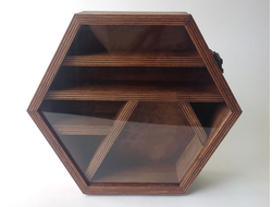 Полочка для камней и минералов