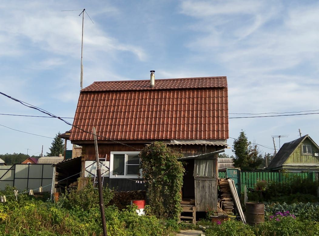 Отделка кровли металлочерепицей