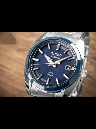 Наручные часы Seiko SSJ003J1