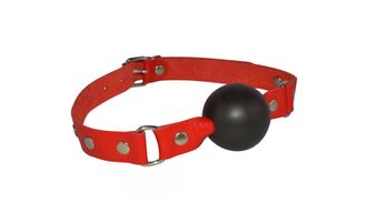 3091-2 Кляп-шар черный с красными ремешками