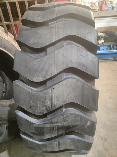 Шина SUPERGUIDER 20.5-25 20PR QH811 TL  186A8