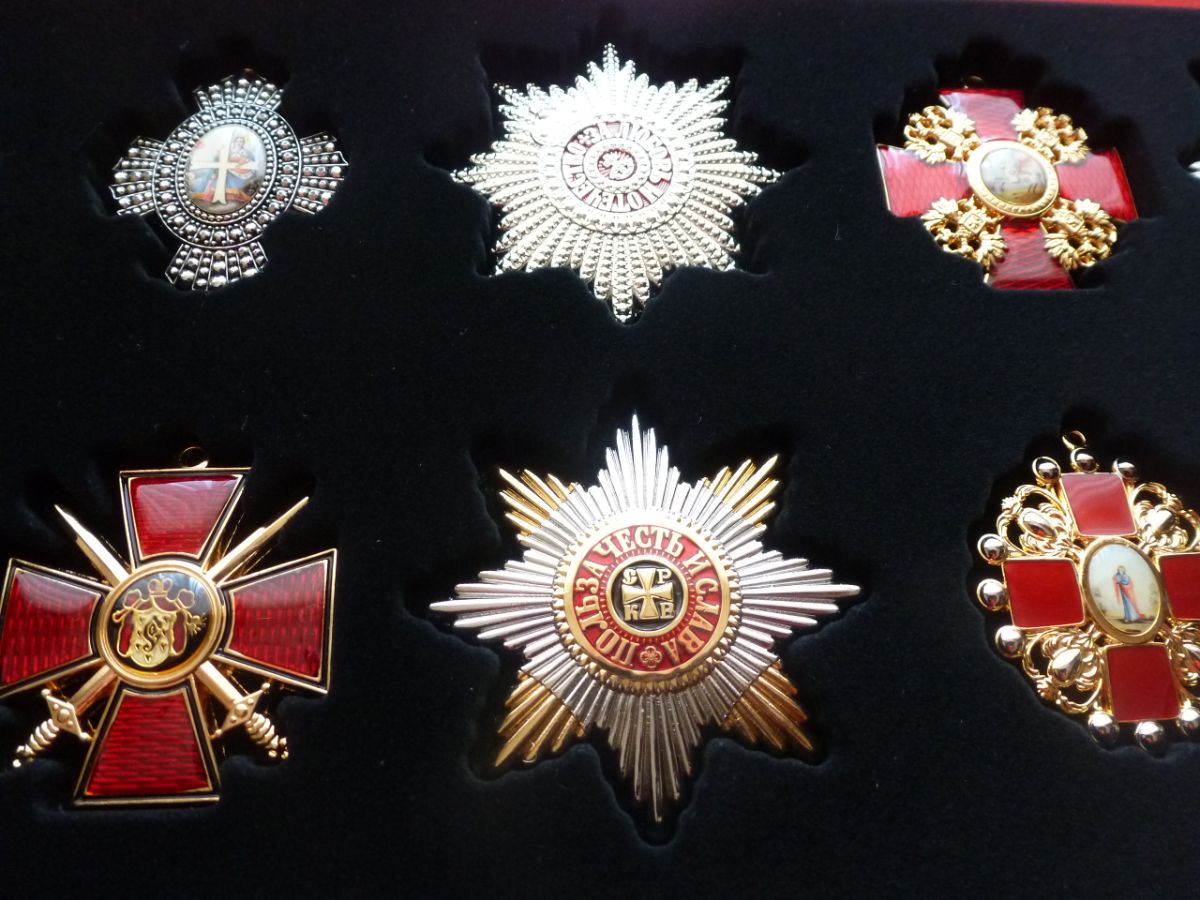Орден за военные заслуги: описание и фото награды