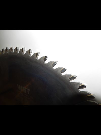 Пилы дисковые 450*50*76z(4,2/2,8) WST с твердосплавными напайками