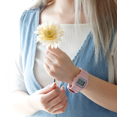 Часы Casio G-Shock DW-5600SC-4