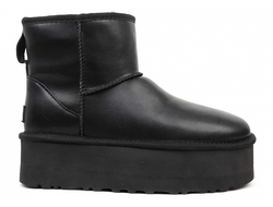 UGG Classic Mini Platform Leather Black